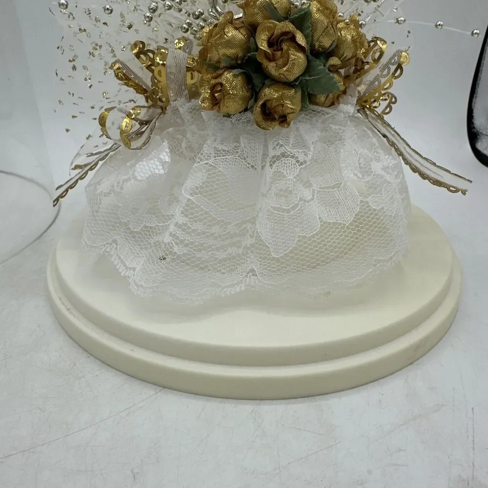 Vintage Cake Topper 50th Anniversary Wedding And Display Case Treasure Masters